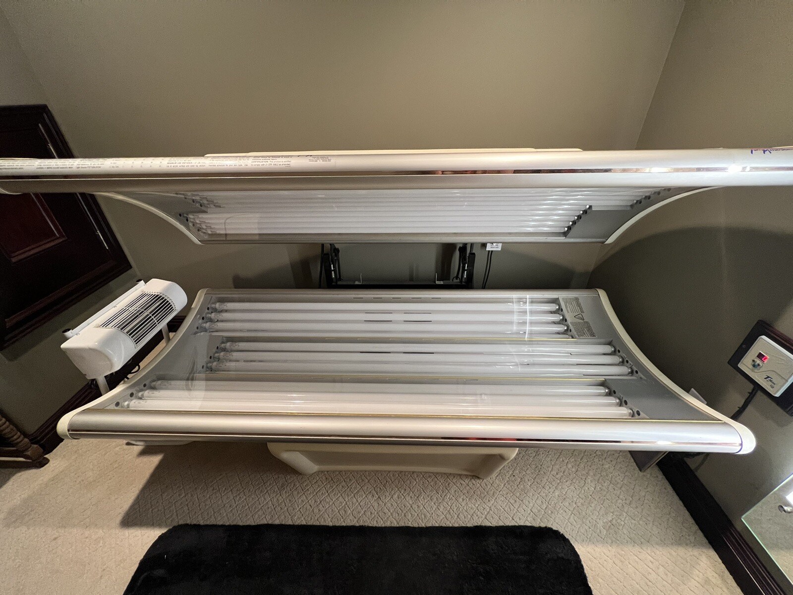 Sun System Inc. Tan America Tanning Bed Model VIP2800 eBay