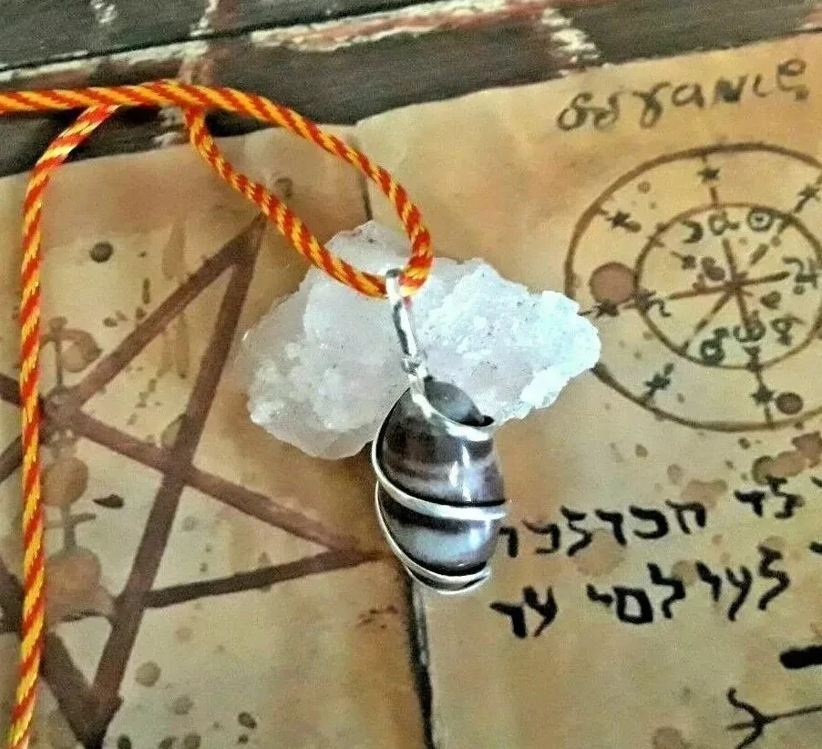 Most Famous MOHINI Vashikaran PENDANT FOR Sex Love Attraction Witch-Made- A++