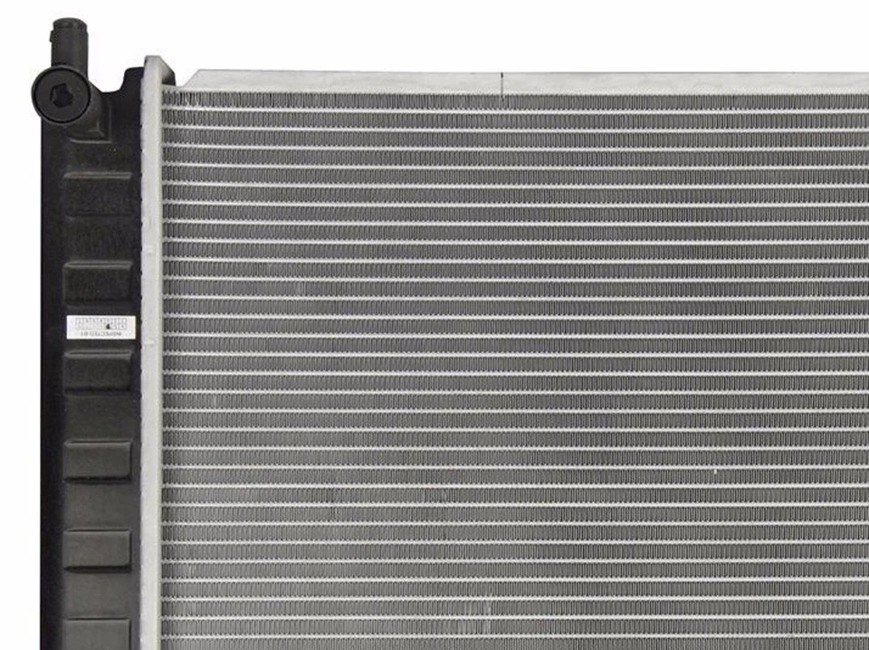 New Radiator For 2014-2017 INFINITI QX70 EX35 3.7L 5.0L - Image 3 of 4