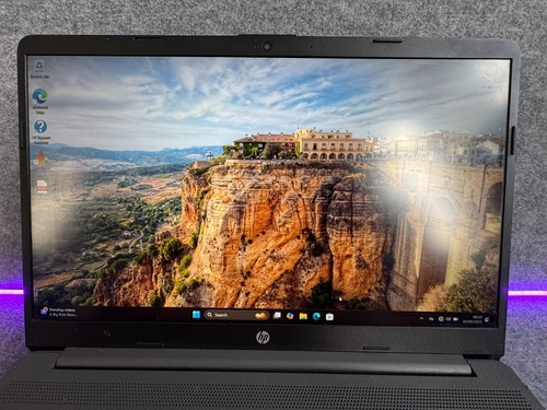 HP 250 G8 Laptop i5 10th Gen - 3.6Ghz Boost - 8GB 256GB SSD 15.6" Win 11 Home B- - Picture 4 of 15