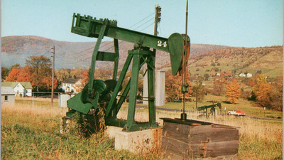 Postcard Bradford Pennsylvania Pumping Jack Seneca Highlands Oil Field