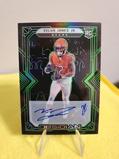 2022 Obsidian NFL RC #127 VELUS JONES JR. Green Auto /50   Bears