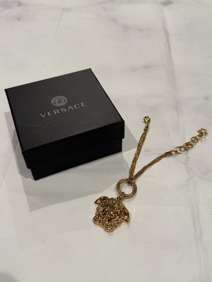 Limited Edition! NEW VERSACE La Medusa Bracelet Medusa Charm Gold Plated Chain