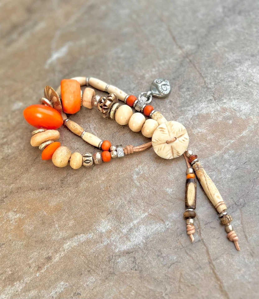Orange and Cream Boho Hippie Bracelet - Image 3 of 4