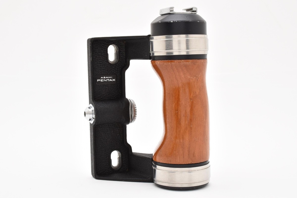 【美品/元箱付】Asahi Pentax 67 Grip 木製グリップ NearMINT] Asahi Pentax Wood Hand Grip For 6x7 67 67I from