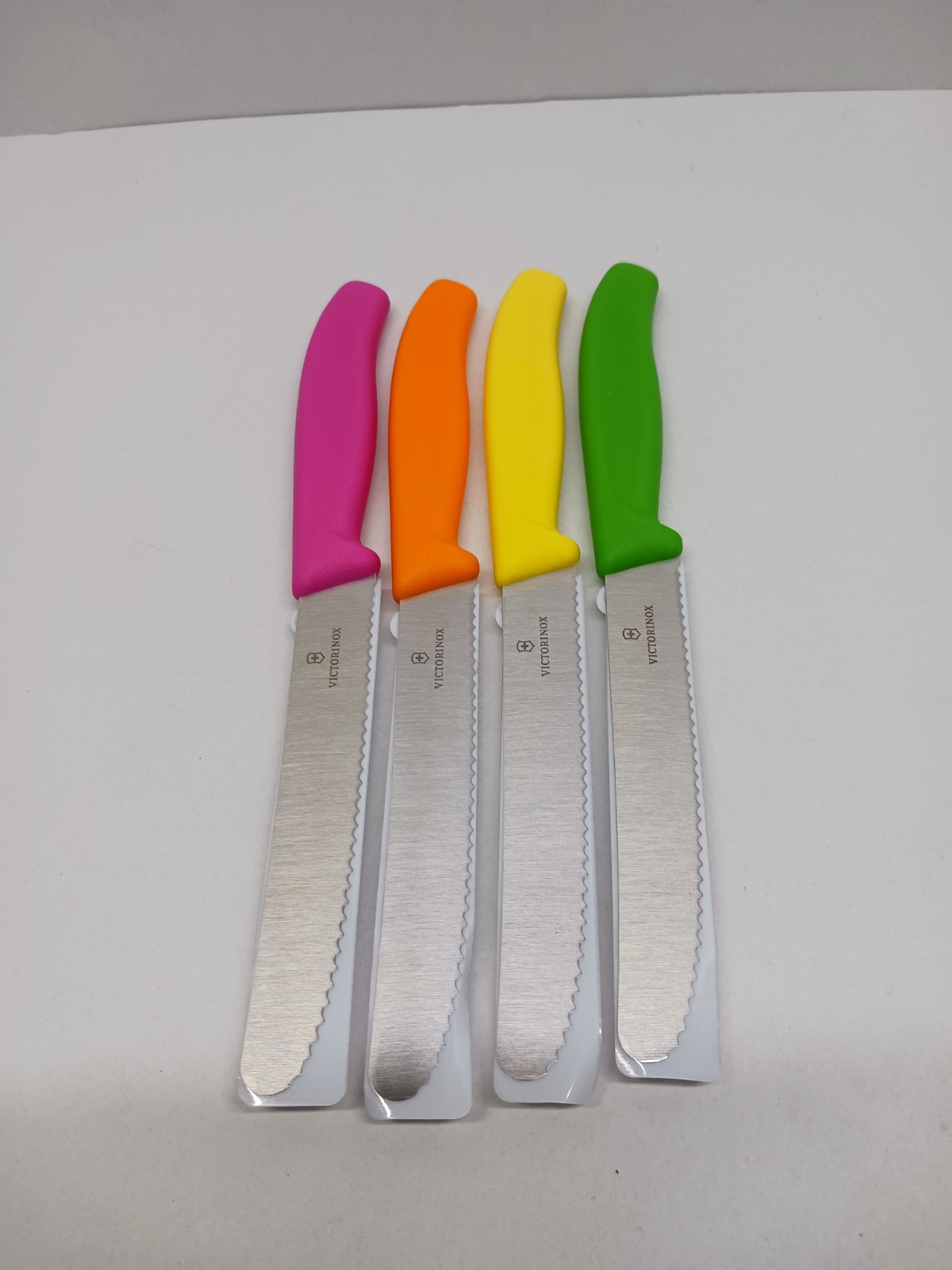 Set Serrated Edge Fibrox Pro Handle Set Of Four