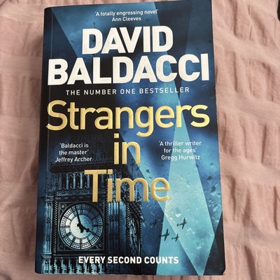 Strangers in Time: Every Second Counts In This Instant Sunday-T .9781035015801