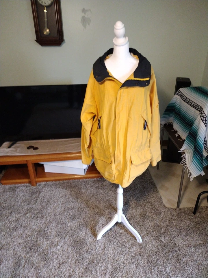 Chaqueta De Colección Nautica Para Mujer Grande Amarilla Forrada Bolsillo Empacable Capucha De HONGKONG Foto 2 de 4
