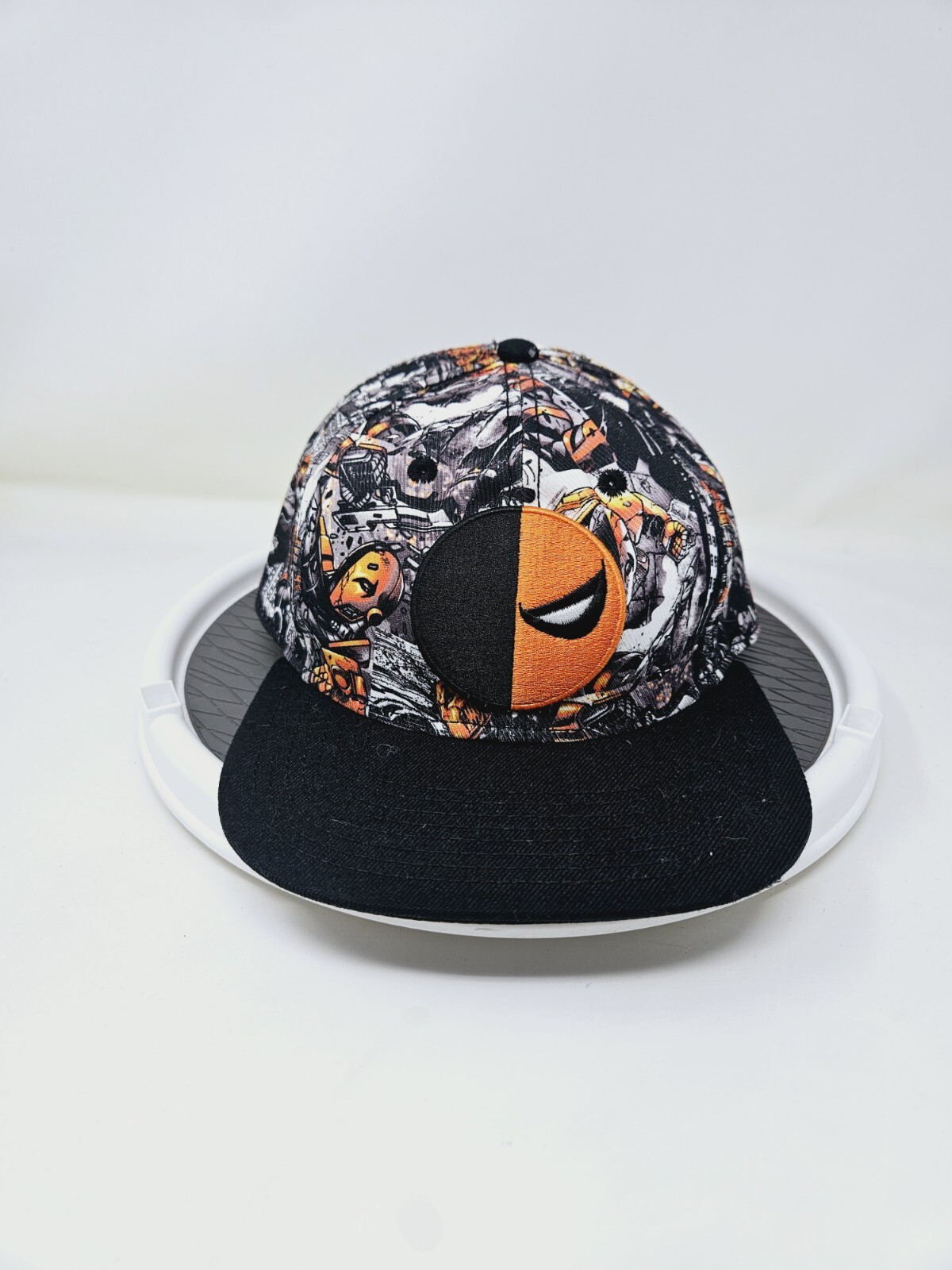 Deathstroke Cap Hat Comic Graphic  Design Used Condition FAST SHIPPING