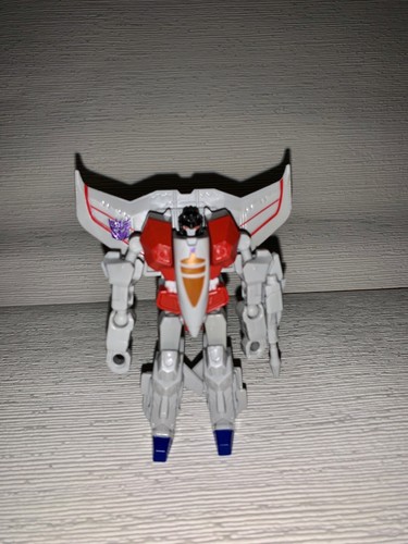 Hasbro 2017 Transformers Decepticon STARSCREAM 4” ages 6+ Scheming Air Commande - Picture 5 of 6
