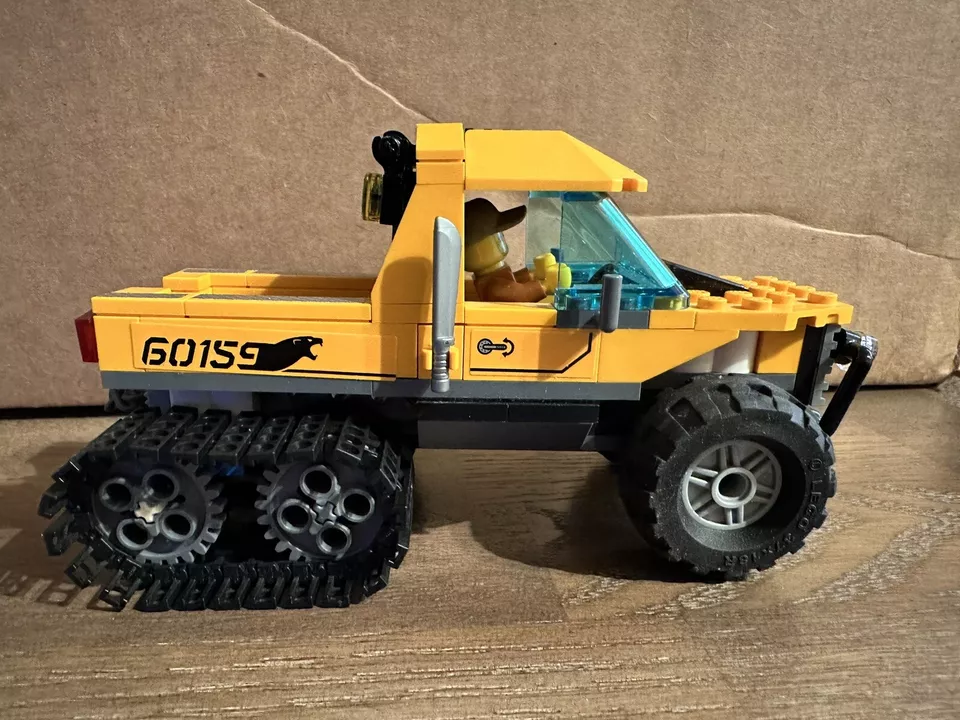 LEGO Fire truck, Adventure Vehicles And Miscellaneous Matchbox Cars - Image 3 of 4