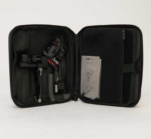 DJI RS 4 Combo - Picture 3 of 5