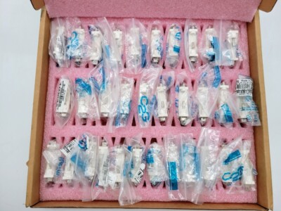 LOT OF C2G 32 DVI MALE TO SVGA HD15 FEMALE VIDEO ADAPTER