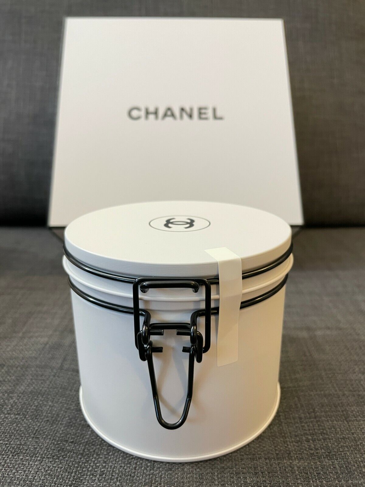 CHANEL+N5+Factory+5+The+Bath+Tablets+Limited+Edition+10x17g for sale online