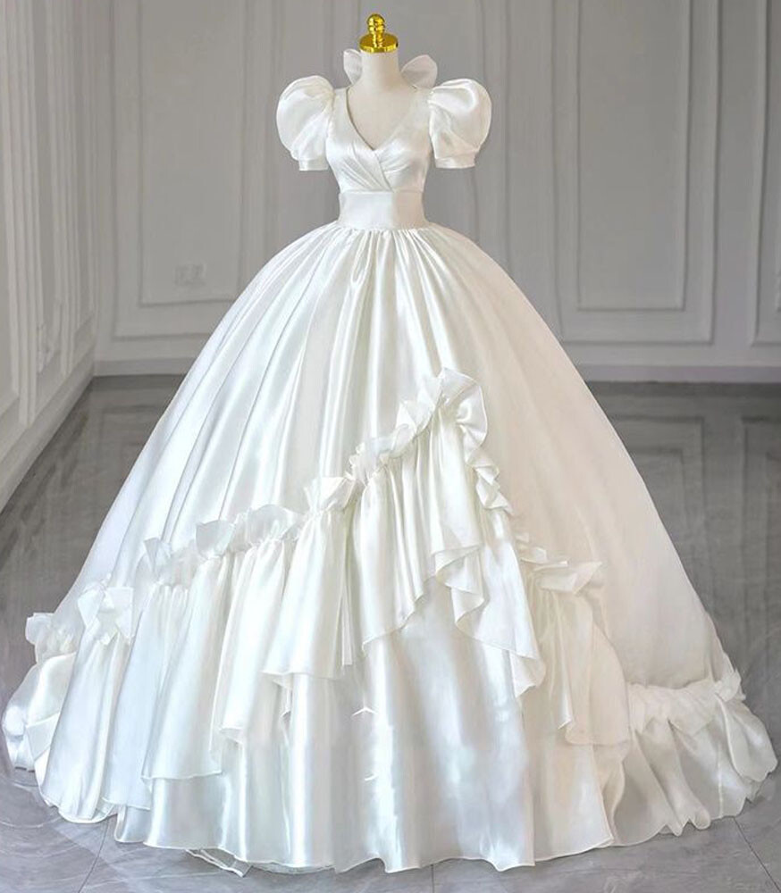 Vintage Satin Wedding Dresses V Neck Puff Short Sleeve Ruffles Bridal Ball  Gowns