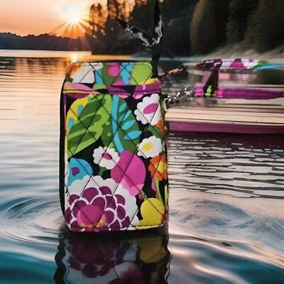 Beautiful Colors - Vera BRADLEY Wristlet VA VA BLOOM Excellent Condition 