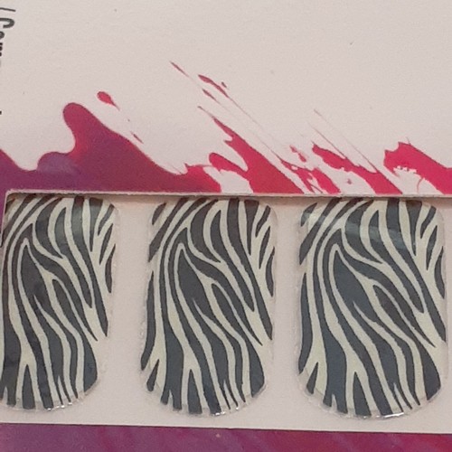 Glow In The Dark Zebra Print Nail Sticker Set 12ct - Picture 3 of 4