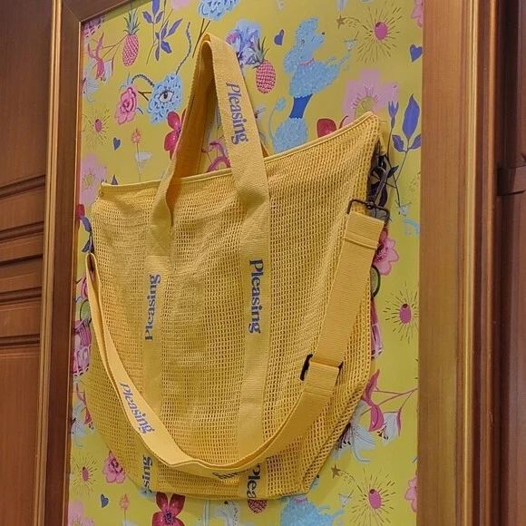 Harry Styles The Pleasing Bag YELLOW Summer Beach Knit Tote NEW Free Shipping