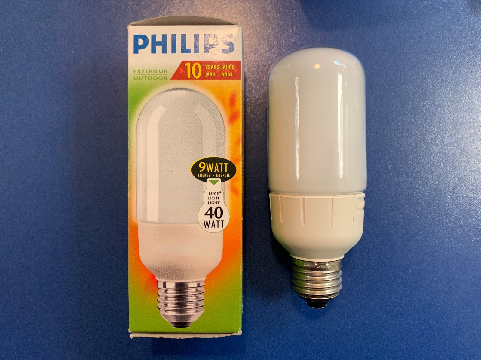 Philips Exterior Outdoor ! WW 827 9W E27 ES 220-240V 50-60Hz 10000h 400LM