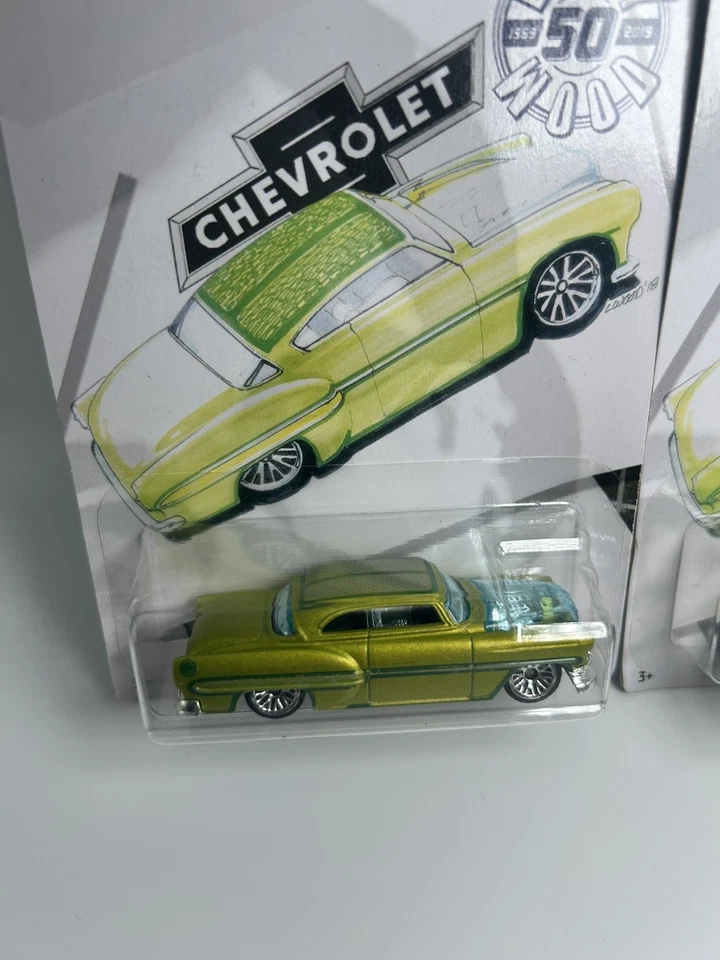 Chevy Hot Wheels Larry Wood 2018 50 aniversario personalizado '53 lote de 2x verde nuevo Foto 2 de 4