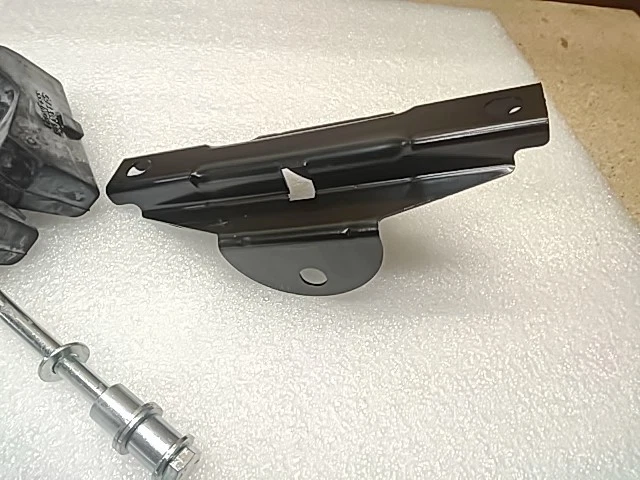 Cameo Ski Mount Kit - 2000 Polaris NOS - Image 2 of 4