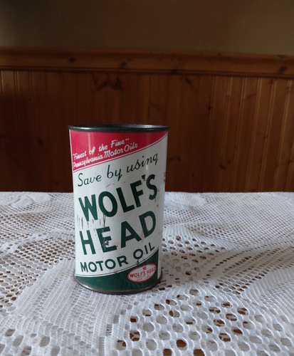 Vintage Wolf's Head Motor Oil Bank Steel Tin Advertising 3-1/2 in. Tall