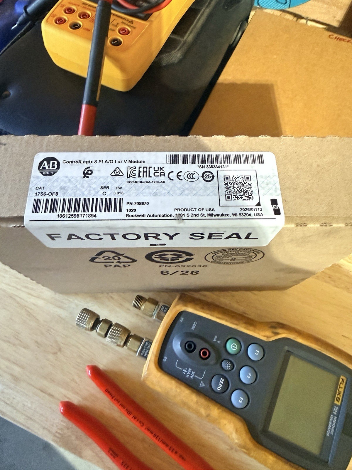 Compact Logic Allen Bradley 1756-0FB 8 Pt A/O 1 or V Module
