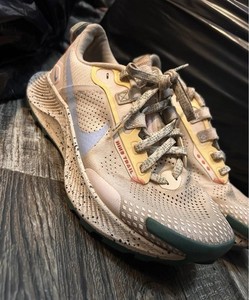 Nike Pegasus Trail 3 Running Shoes Mens 11 Khaki Volt DJ6158-002 Good React Mens Nike Pegasus Trail 3 GTX Trail Running Shoe main image 3