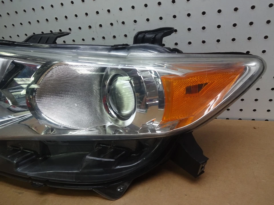 Faro xenón conductor izquierdo Toyota Venza 2009 2012 OEM 2010 2011 Foto 2 de 4