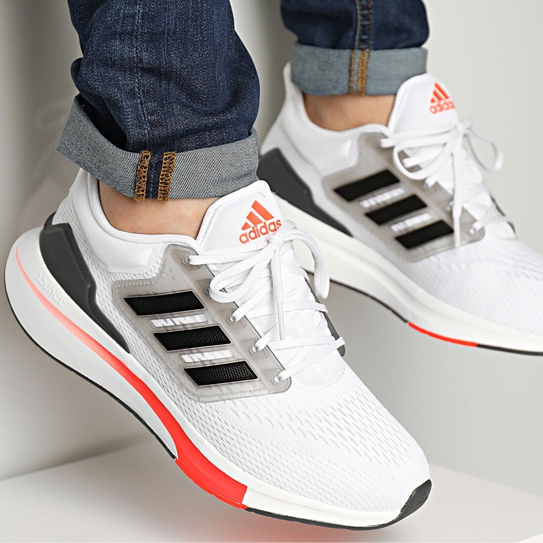 Adidas Run Men's Shoe Running Sneaker White Casual Trainers |