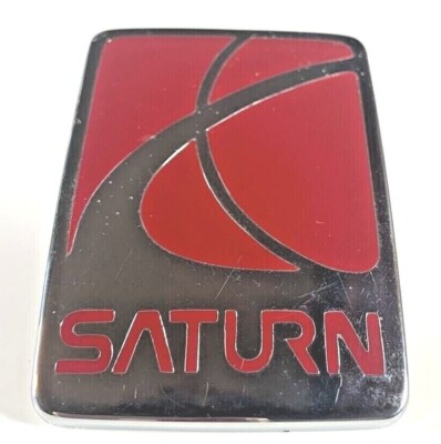 97-02 Saturn S-Series 2002 Vue Front Bumper Large Emblem NEW GM 21110182