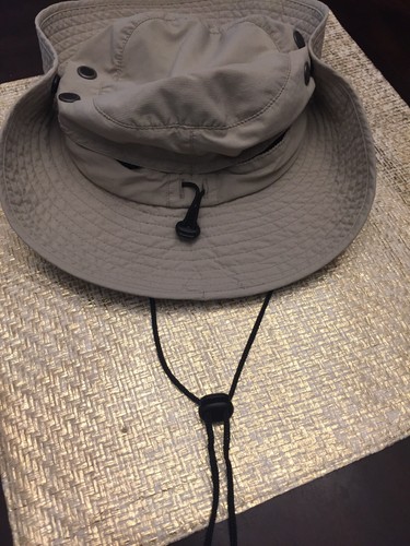 Red Head Bucket Hat Mens Size M With 