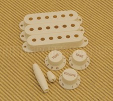 099-2097-000 Fender '60s Strat Accessory Kit Knobs Covers Tips Vintage White