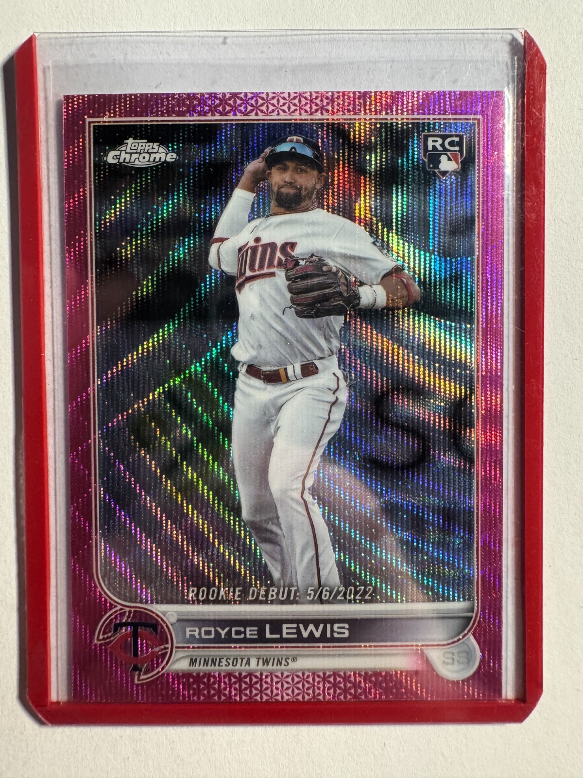 K303,482 - 2022 Topps Chrome Update Pink Wave Refractors #USC79 Royce Lewis