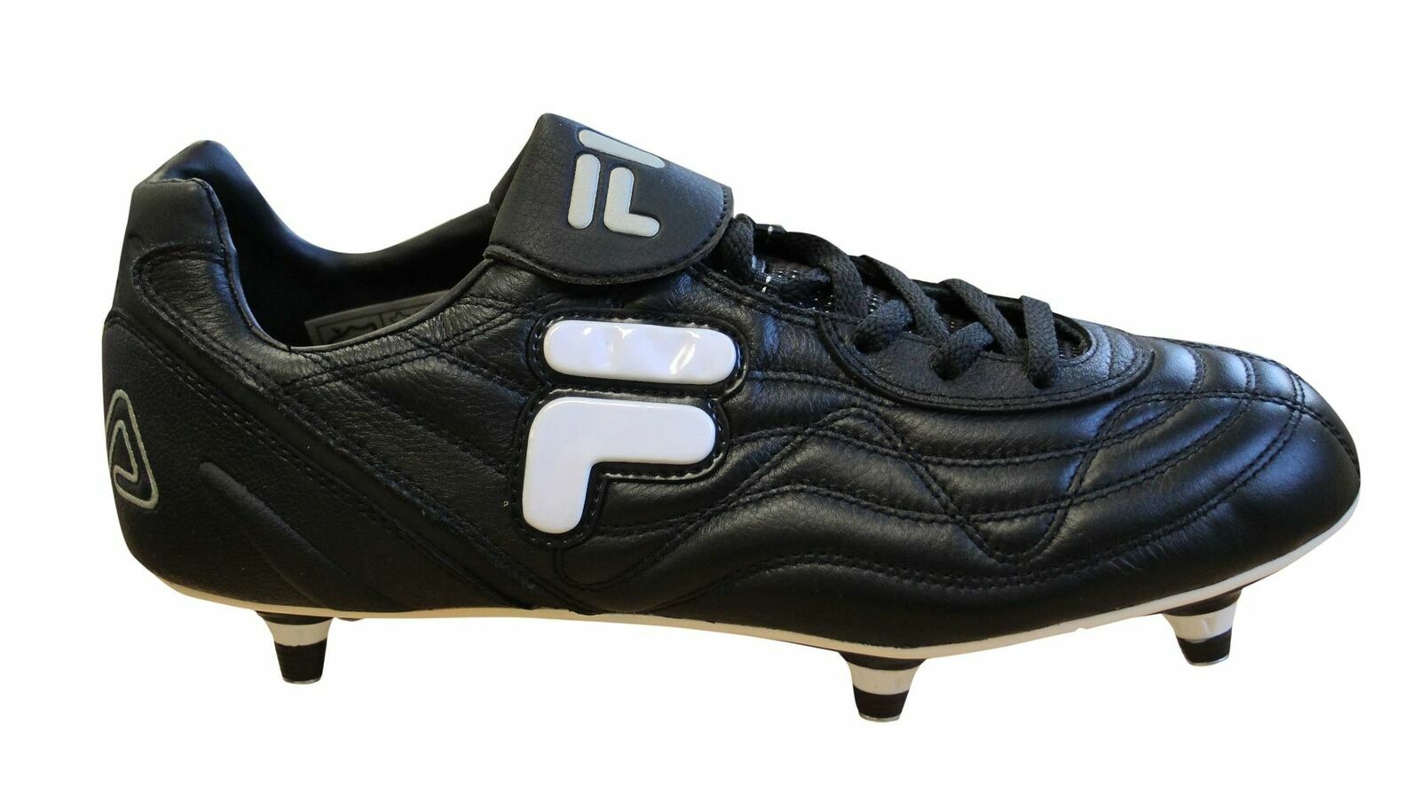 fila soccer boots