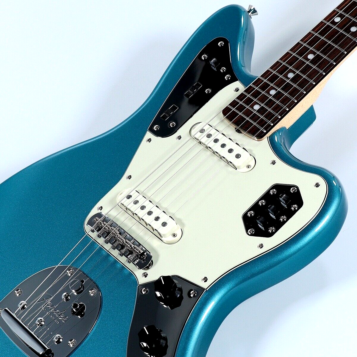 Fender FSR Collection Traditional 60s Jaguar Lake Placid Blue