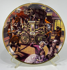 FRANKLIN MINT National Fire Museum Philadelphia-Style Hand Pumper Signed Plate 
