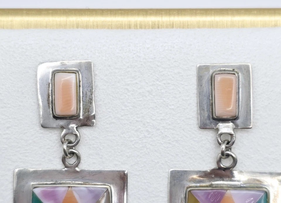 Brincos pendentes geométricos vintage de prata esterlina com incrustação de mosaico nativo americano - Imagem 2 de 4