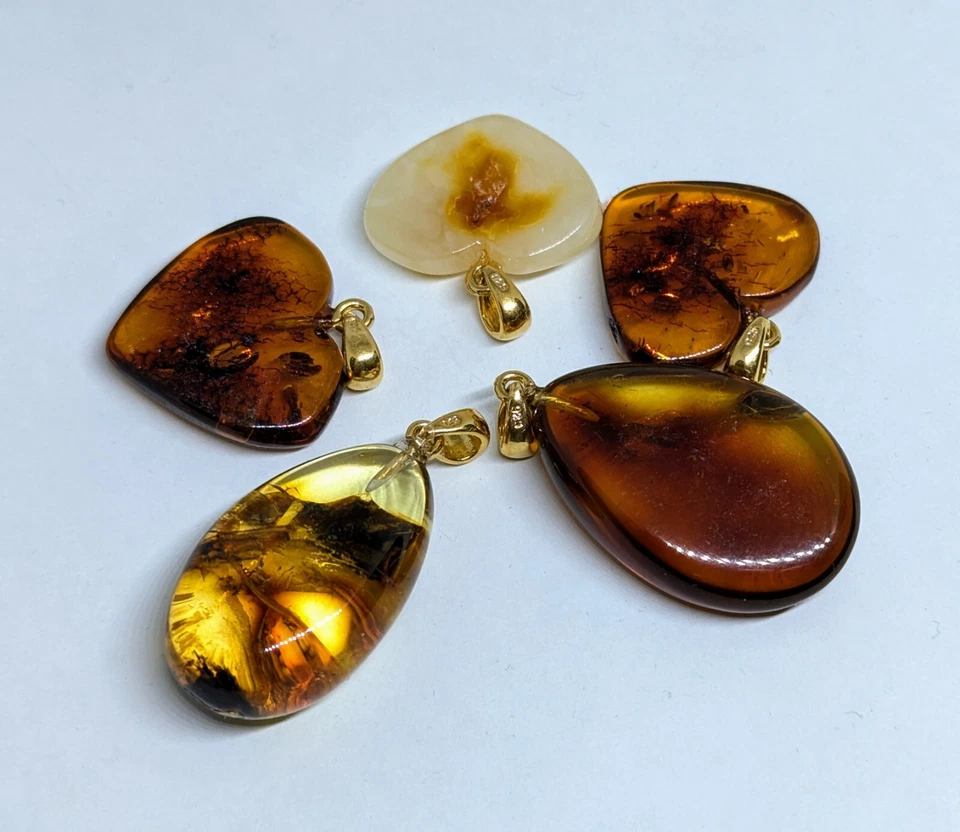 Lotto di 5 ciondoli in ambra naturale del Baltico all'ingrosso in argento... - Immagine 2 di 4