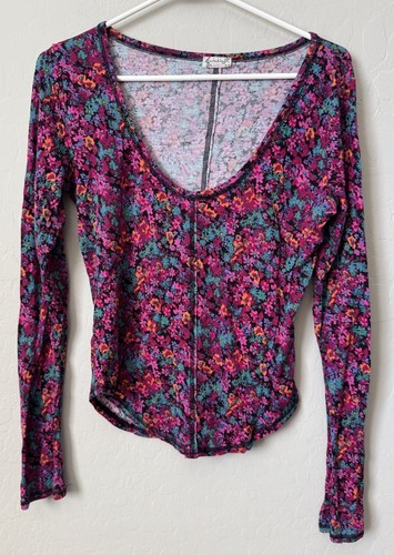 Free People Floral Shirt Pink Green Blue Black Medium LS Scoop Y2K Coquette LS