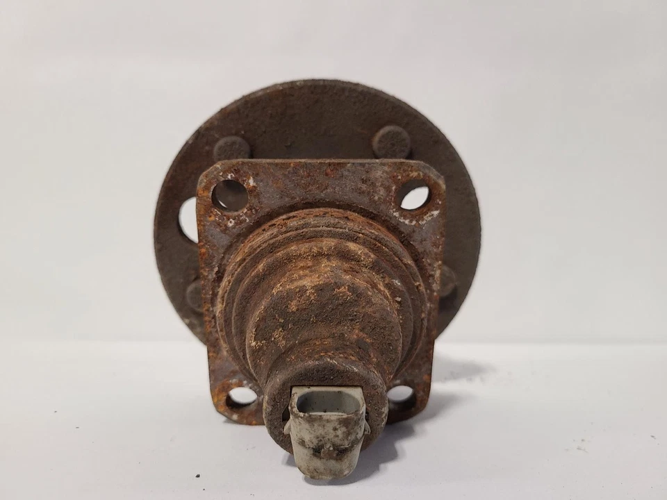 Buje de rueda trasero usado se adapta a: Cadillac Eldorado 1996 trasero grado A Foto 2 de 4