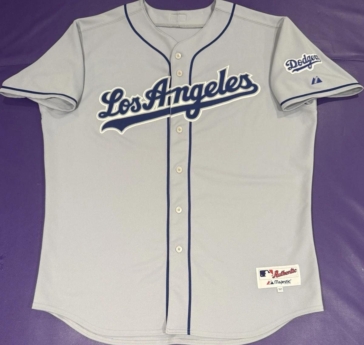Preços baixos em Los Angeles Dodgers 52 Tamanho Roupas e Souvenirs