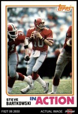 1982 Topps #275 Steve Bartkowski In Action Falcons California Berkeley 8 - NM/MT