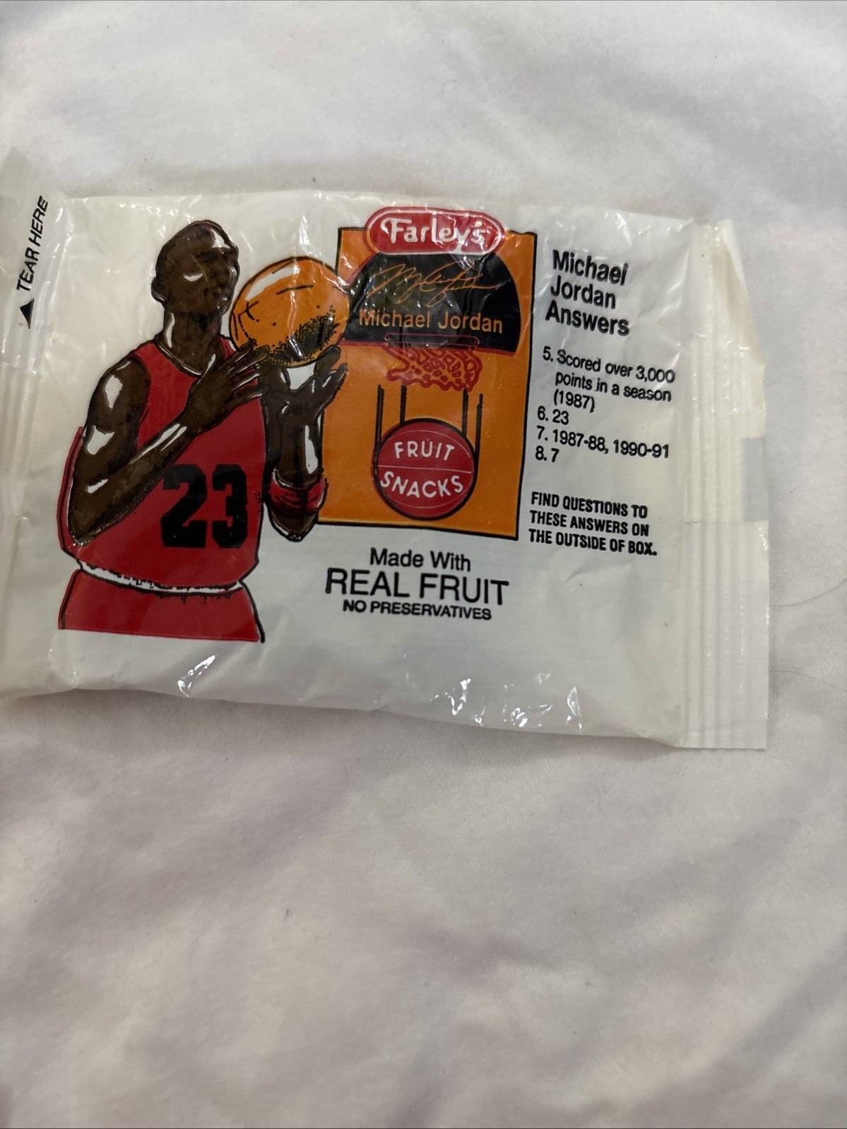 Vintage Michael Jordan Fruit Snacks Pouch – Farley’s – Bulls #23 – 1990S