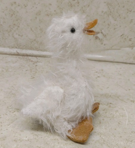 Martha Burch Artist Goose Chick Miniature 4" Signed Martha's Bears - Picture 6 of 12