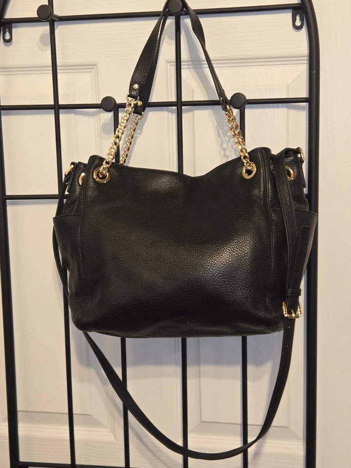Bolso de hombro grande Michael Kors 'JetSet' cadena dorada 35T6GTCT3L cuero negro Foto 2 de 4
