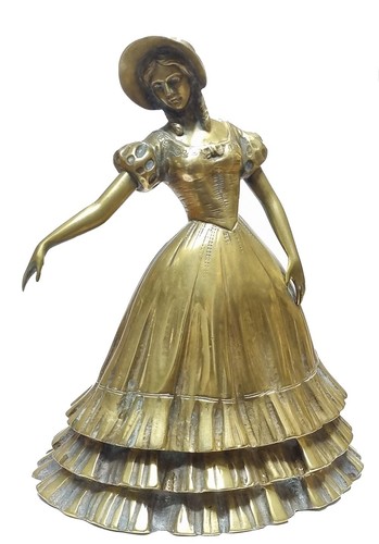 Lovely old victorian lady with large ballad skirt bronze figure 19 cm x 15 cm - Picture 2 of 6