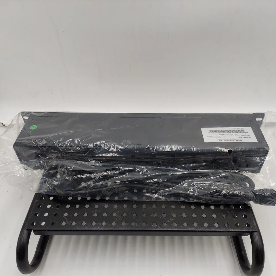 LOT OF 2 Power Distribution Units PDU1012M-24 12 OUTLETS - Image 4 of 4