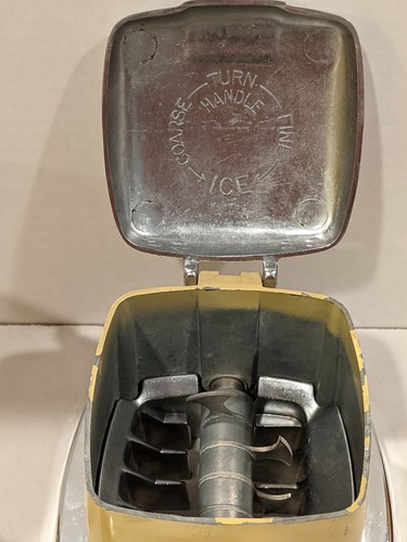 1960's Sears Swing A Way 'Gold' Manual 2 Mode Ice Crusher - Coarse & Fine - - Picture 7 of 9