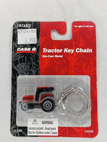 CASE TRACTOR KEY CHAIN NEW ERTL 1/128 #14005 DIE CAST 1999 INTL HARVESTER IH. - Picture 2 of 7